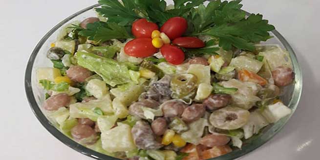 طرز-تهیه-سالاد-لوبیا-چیتی