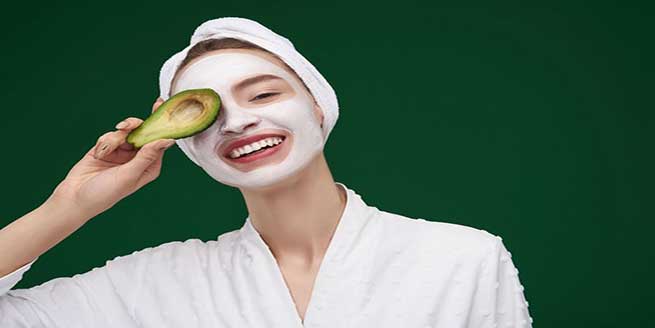 طرز-تهیه‌-ماسک-صورت-آووکادو-برای-پوست-های-مختلف